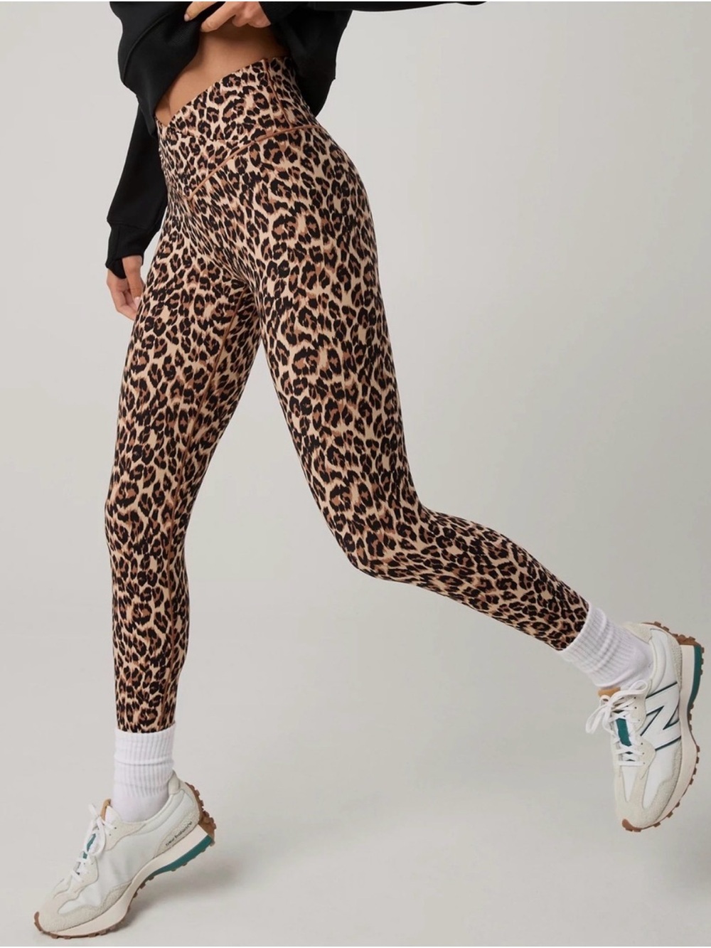 Offline By Aerie Real Me High-Rise Crossover Leopard Leggings